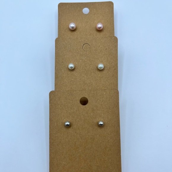 Set of 3 faux pearl stud earrings - Picture 1 of 4